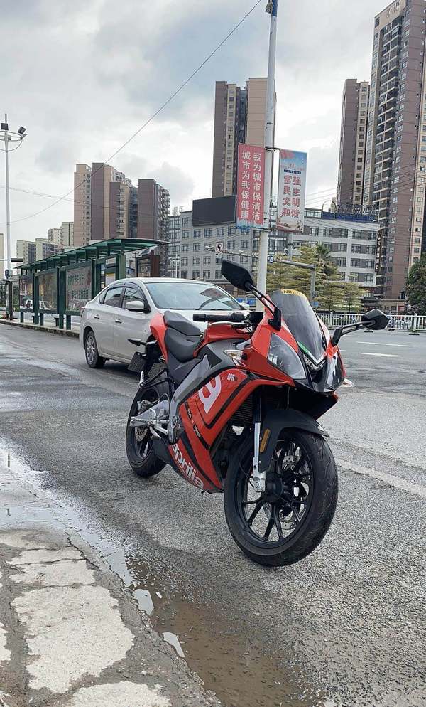 宗申阿普利亚 GPR150R