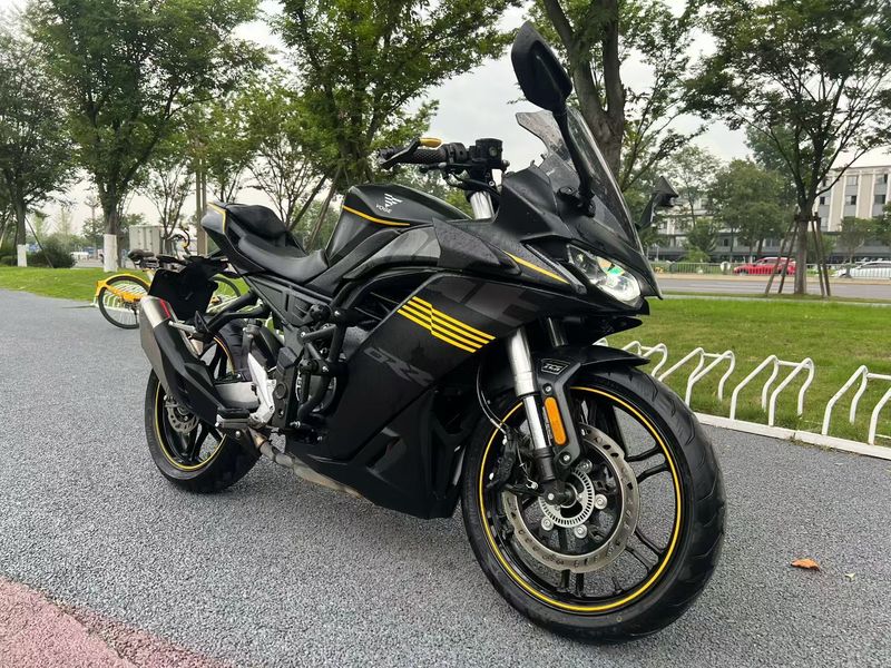 无极 250RR