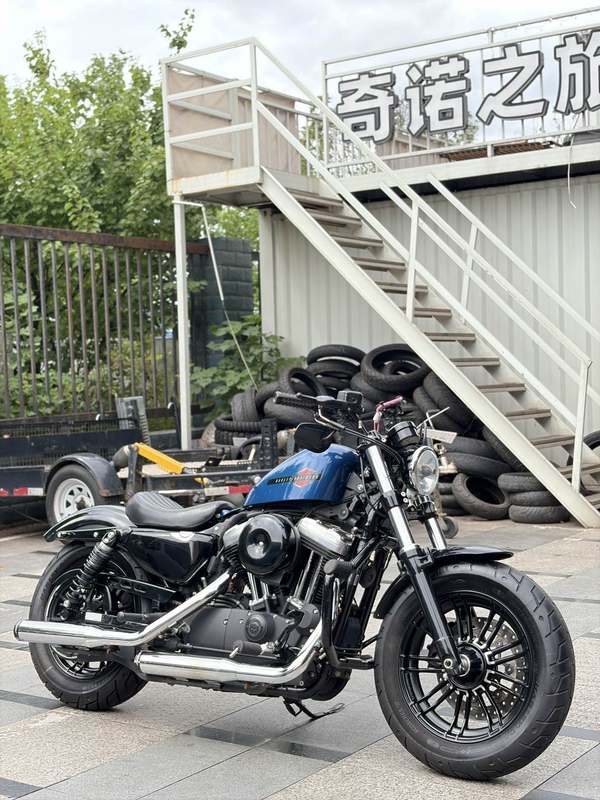 哈雷戴维森 XL1200X Forty-Eight