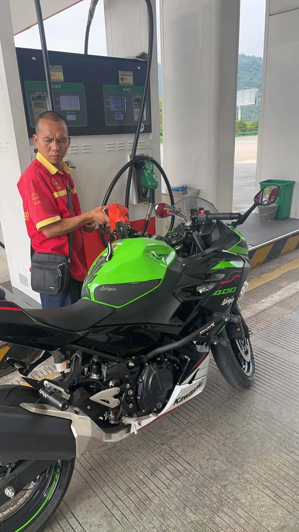 川崎 Ninja 400