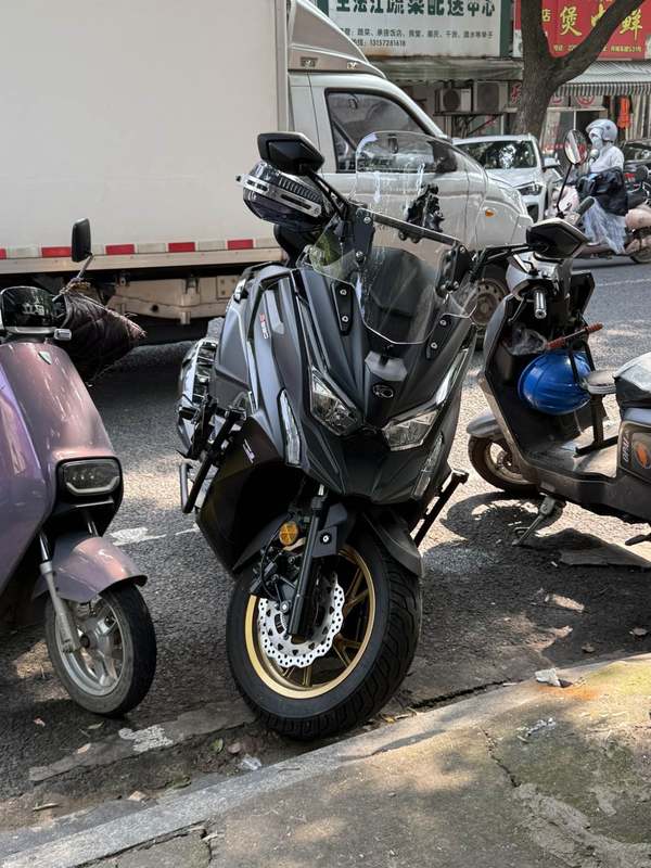 光阳 赛艇 S350