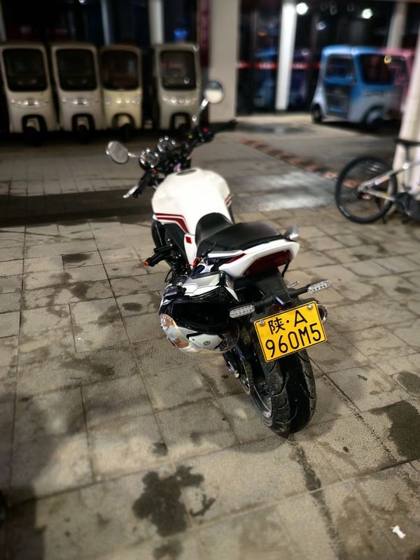 张雪机车 500F
