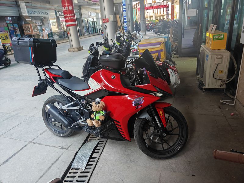 凯越 250RR 刺鸟
