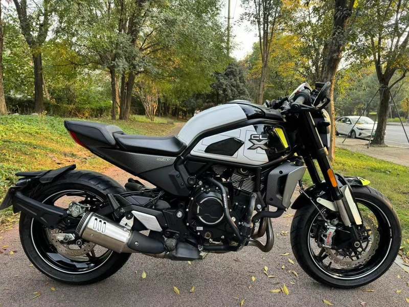 春风 700CL-X