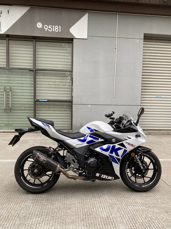 豪爵铃木 GSX250R