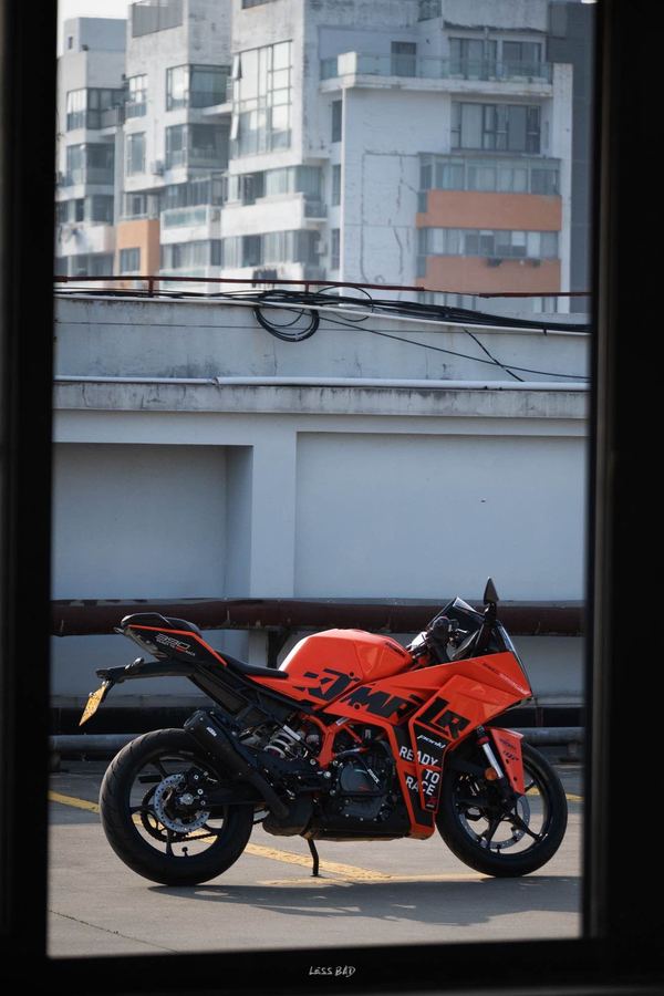 KTMR2R RC 390 