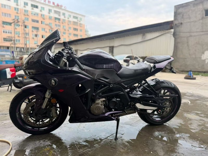 QJMOTOR 赛600