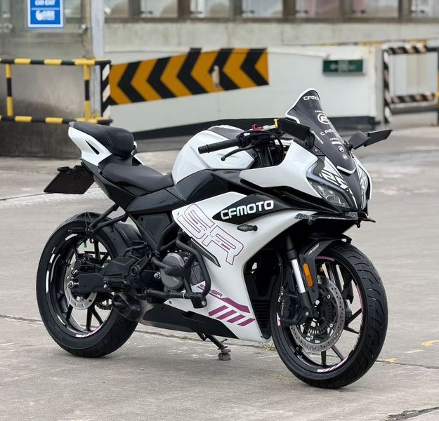 春风 250SR