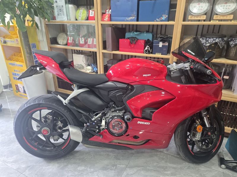 杜卡迪 Panigale V2