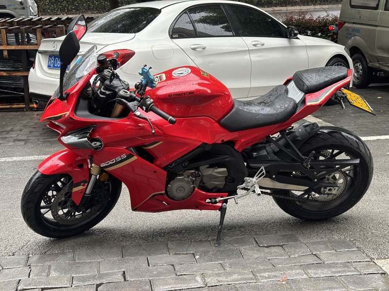 QJMOTOR 赛600