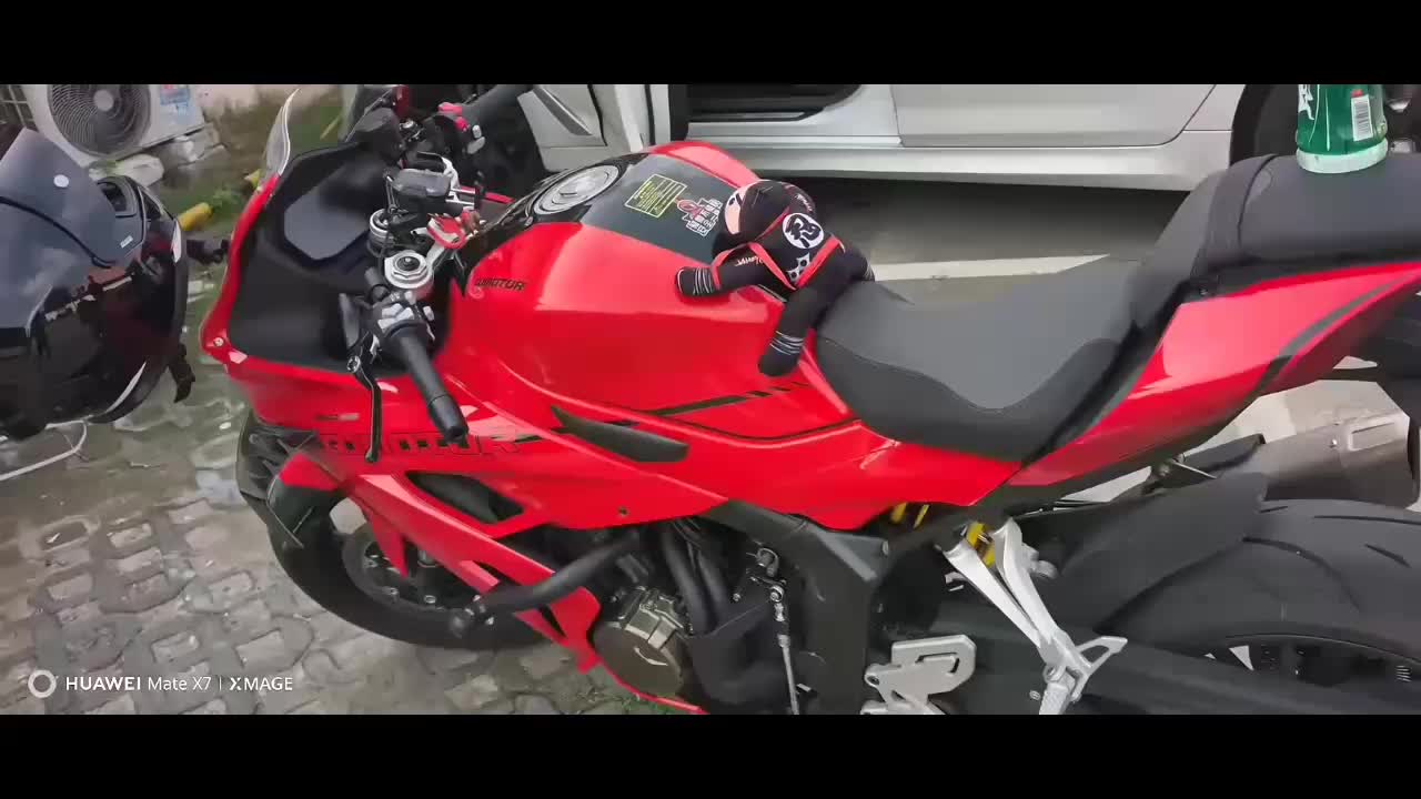 QJMOTOR 赛600