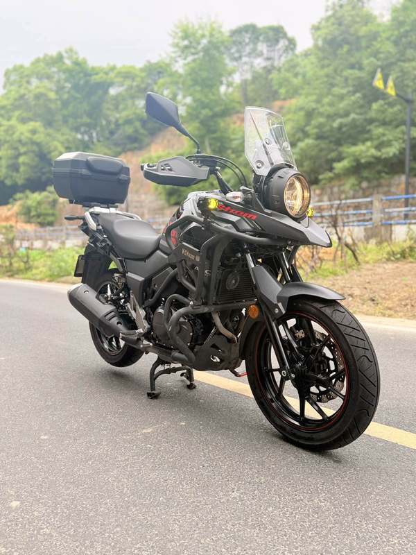 豪爵铃木 DL250