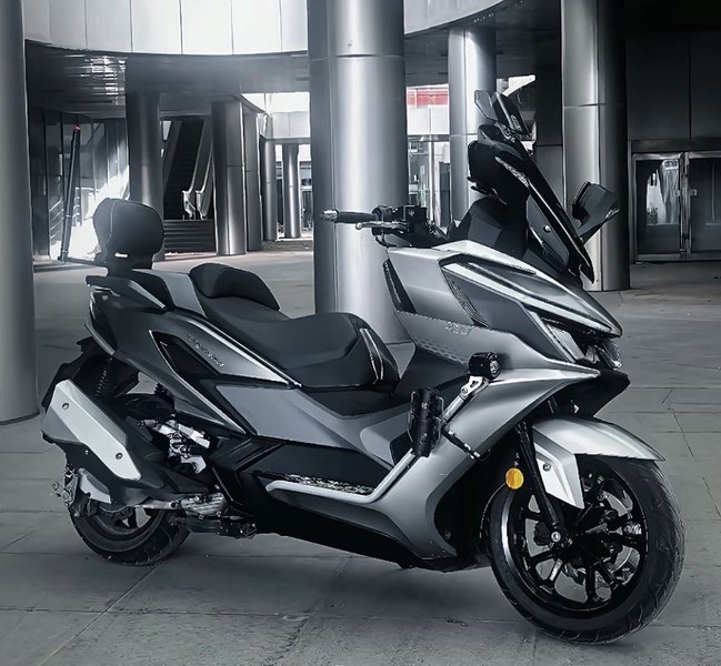 三阳 巡弋 Cruisym400