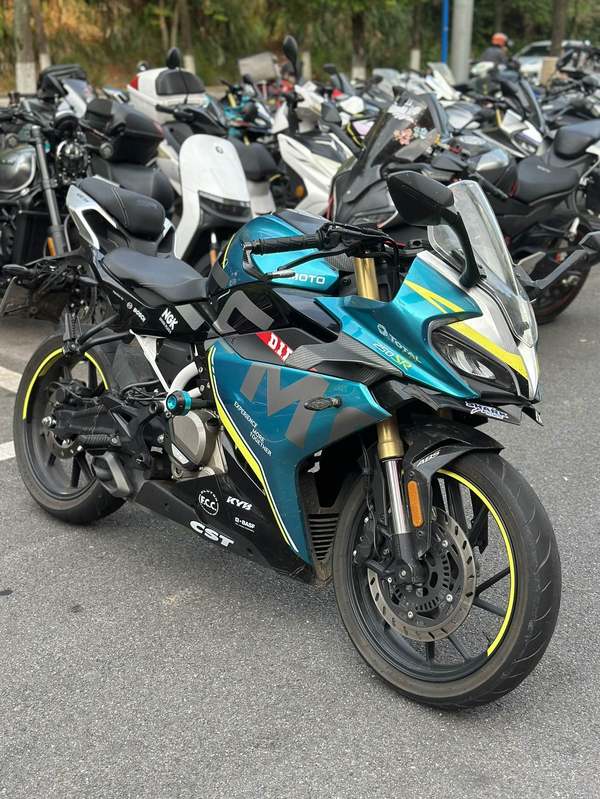 春风 250SR