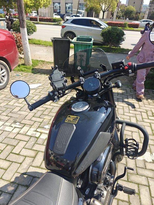 QJMOTOR 闪350
