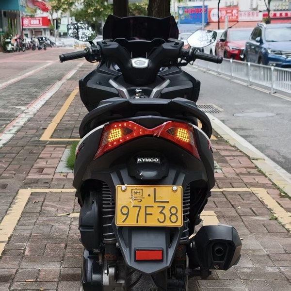 光阳 赛艇 250