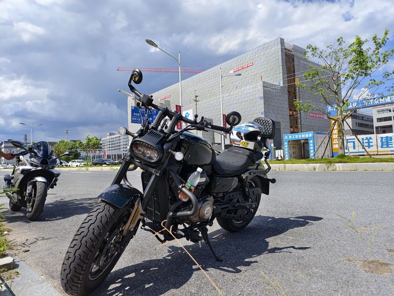 QJMOTOR 闪350