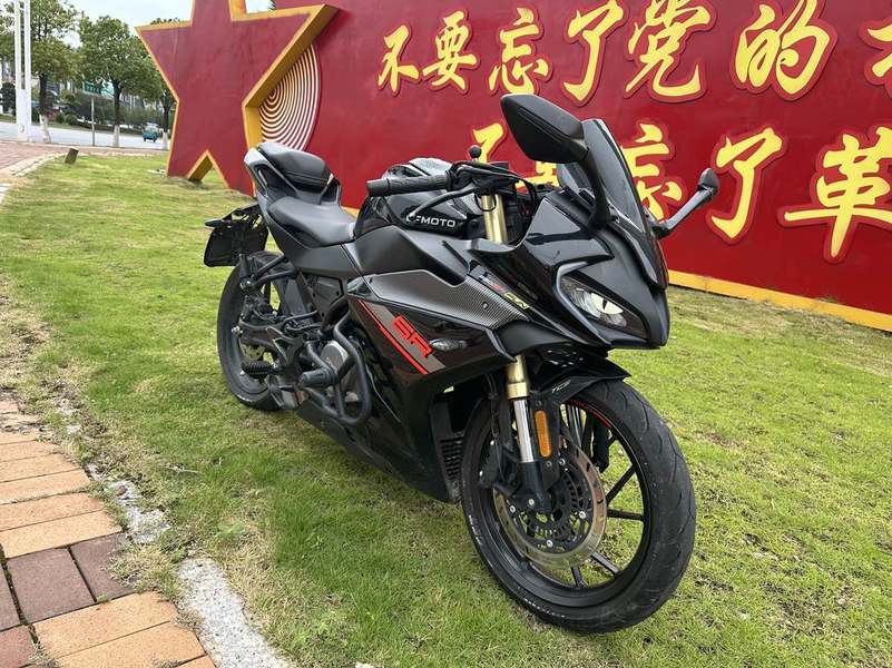 春风 250SR
