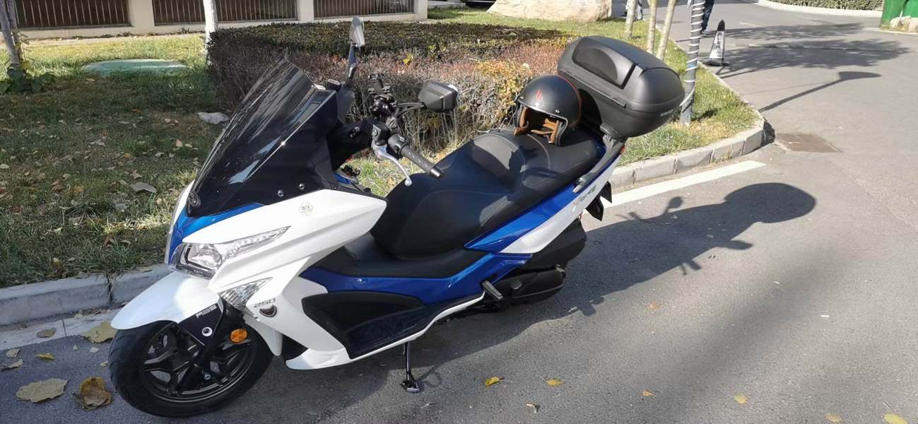 光阳 赛艇 250
