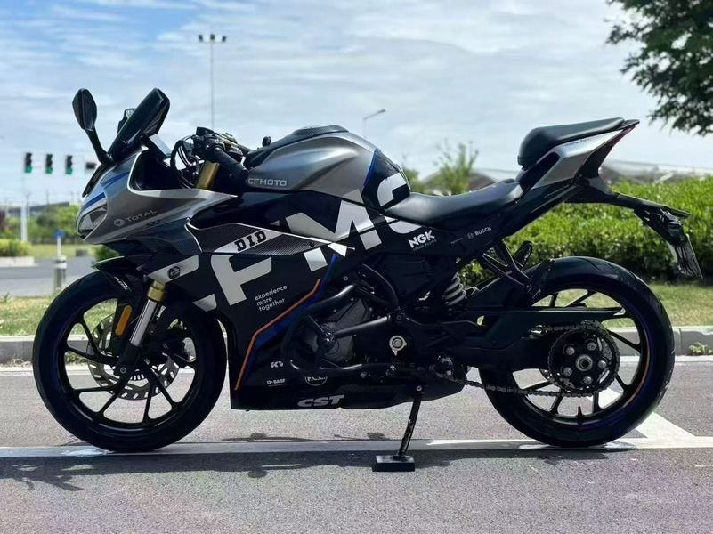 春风 250SR