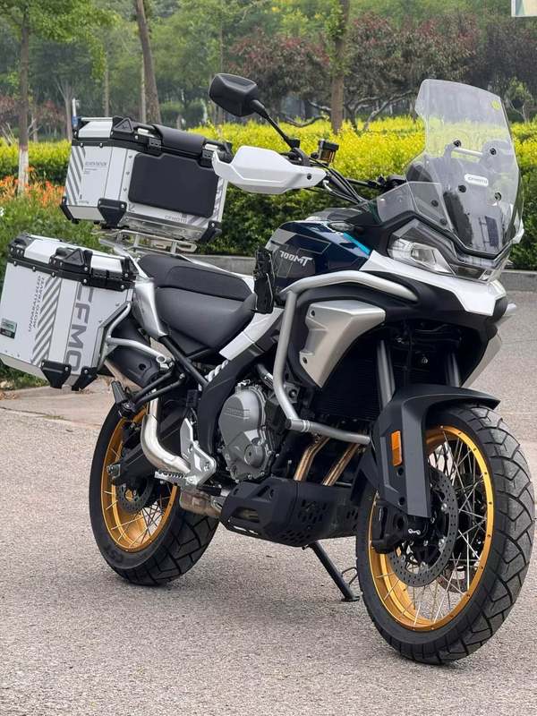 春风 700MT