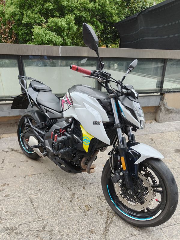 春风 400NK