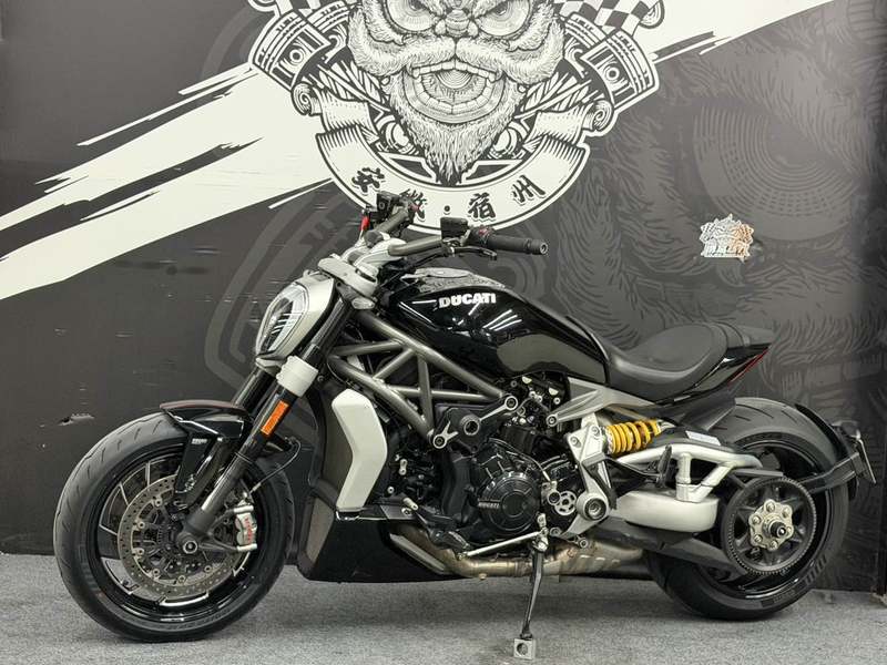 杜卡迪 XDiavel