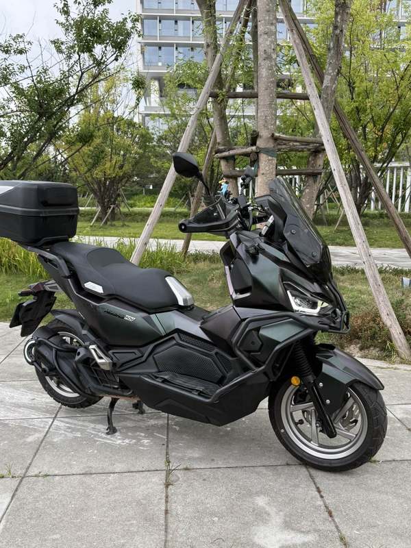 SYM三阳 Husky ADV 150