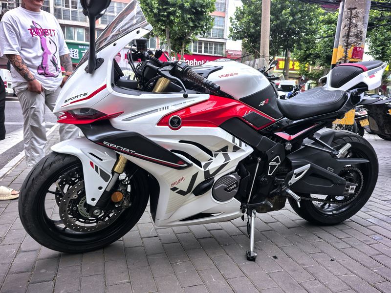 无极 RR660