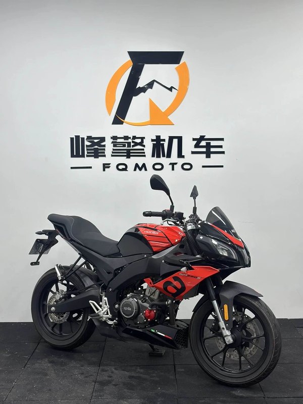 宗申阿普利亚 GPR250S
