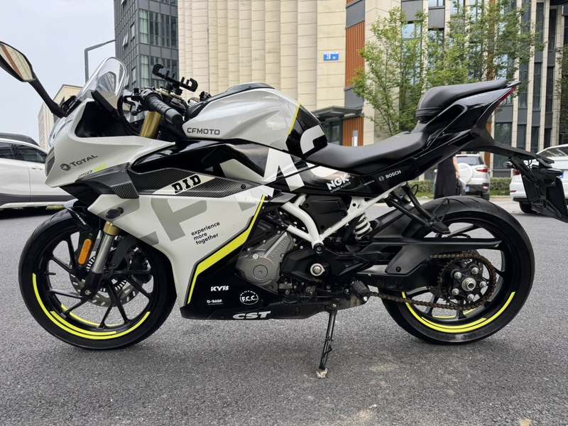 春风 250SR