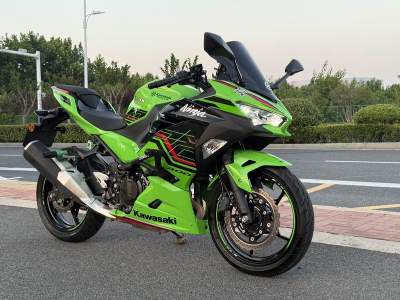 川崎 Ninja 400
