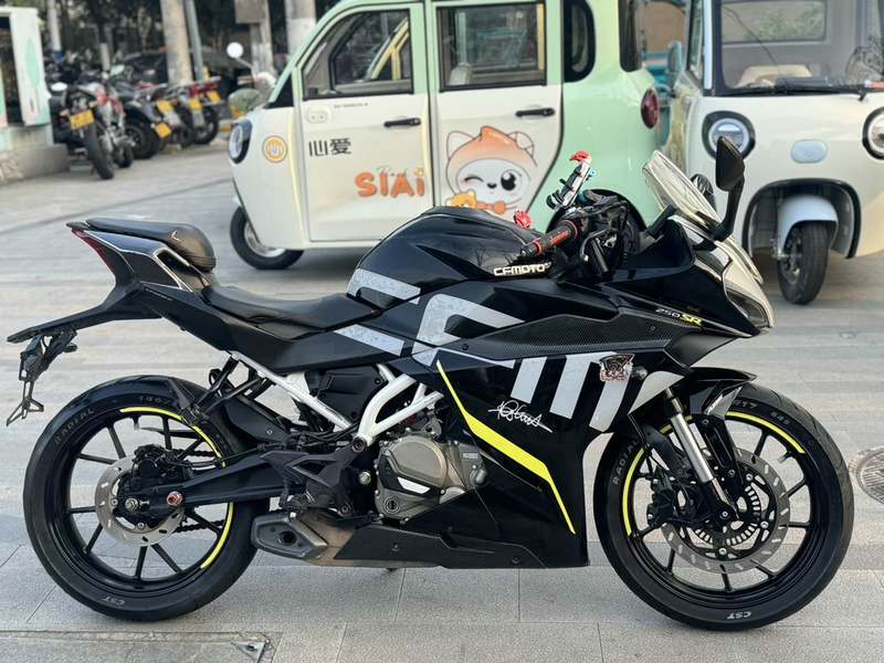 春风 250SR