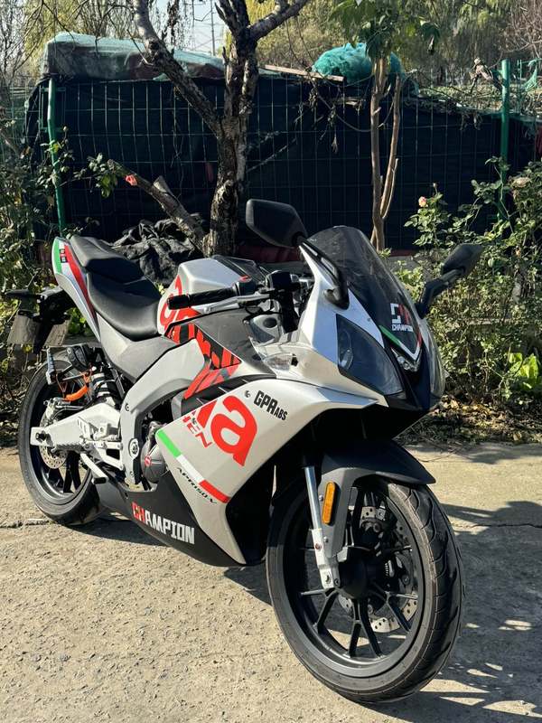 宗申阿普利亚 GPR150R