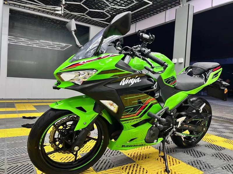川崎 Ninja 400