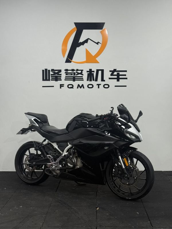 春风 250SR