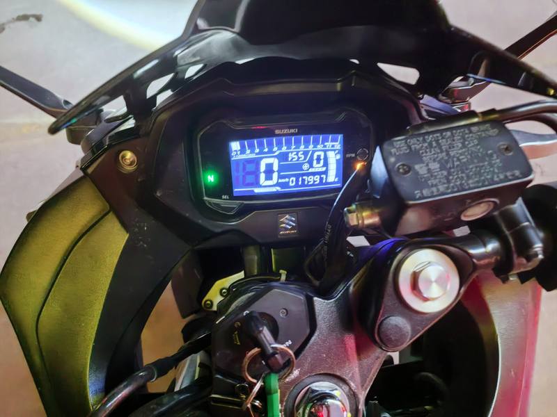 豪爵铃木 GSX250R
