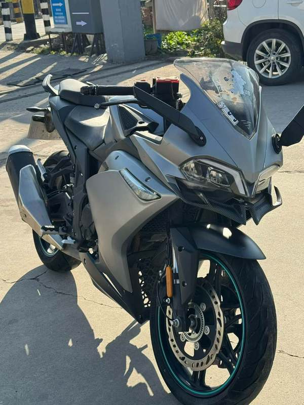 无极 300RR