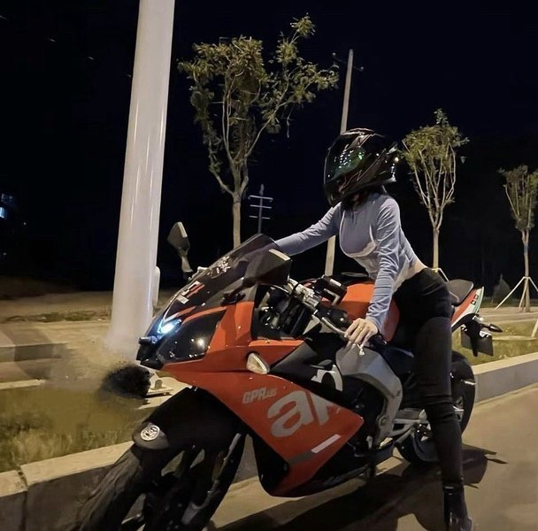 宗申阿普利亚 GPR150R