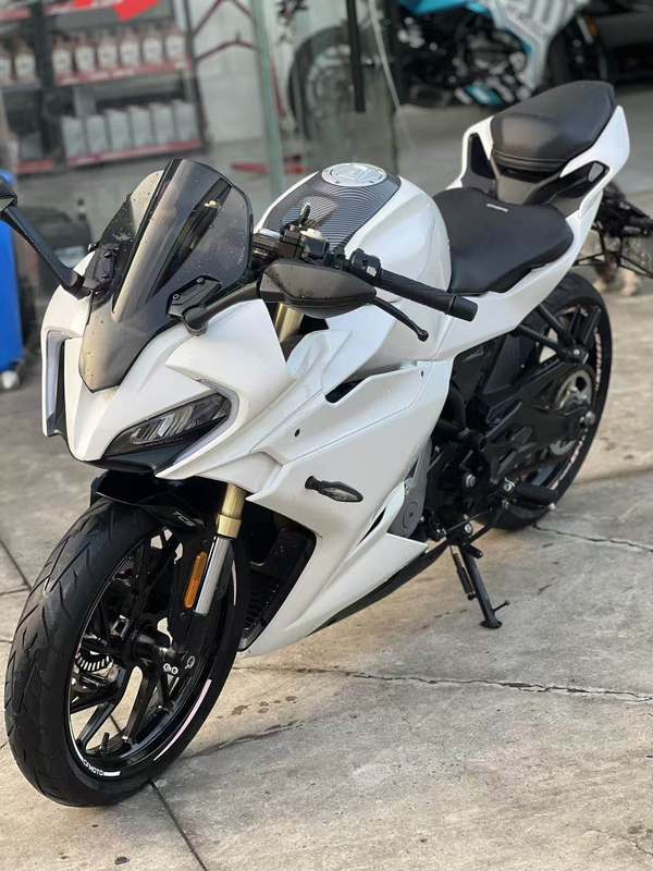 春风 250SR