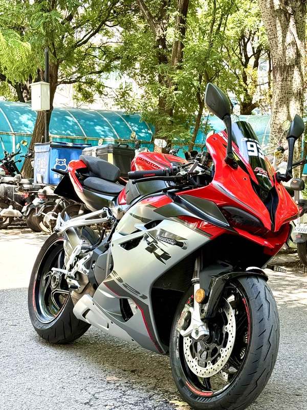 QJMOTOR QJ900GS-8D