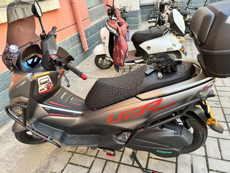 豪爵 UFR150