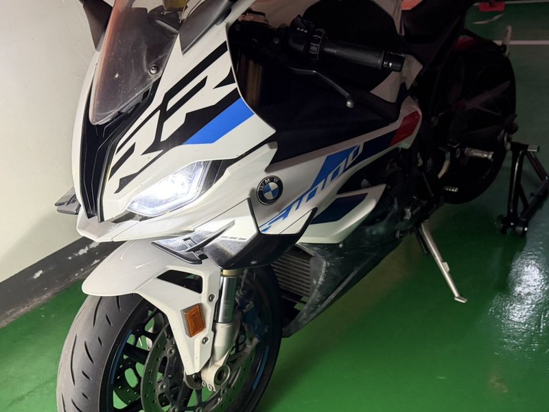 宝马 S 1000 RR