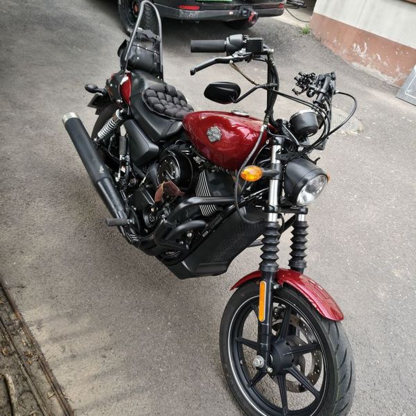 哈雷戴维森 Street 750
