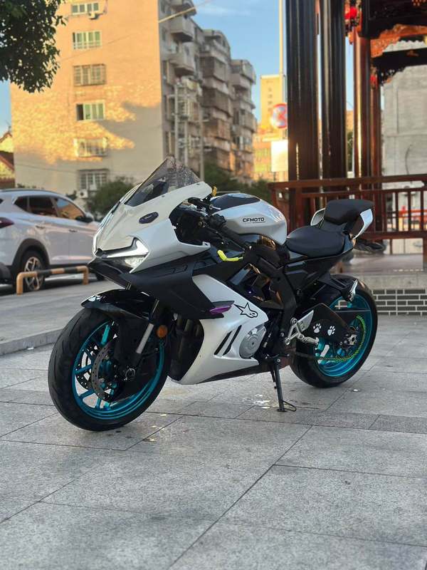 春风 675SR