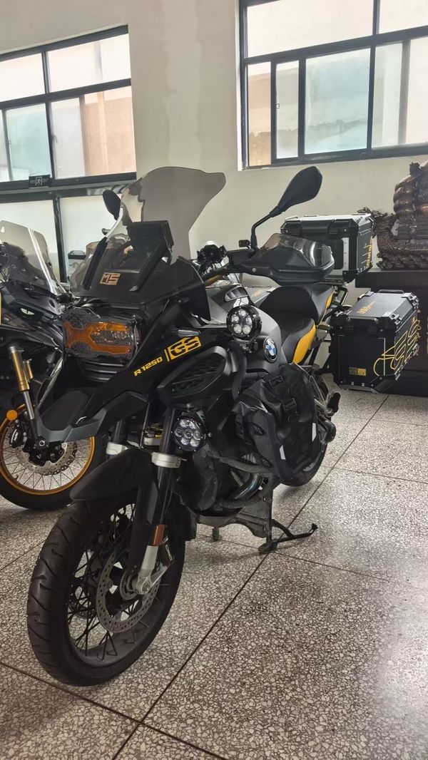 宝马 R 1250 GS