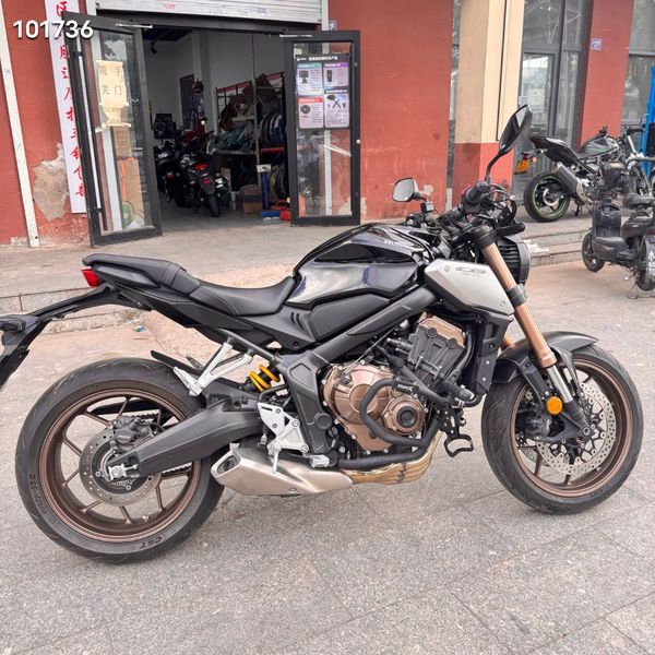 本田DREAMWING CB650R 
