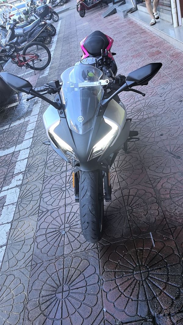 春风 250SR