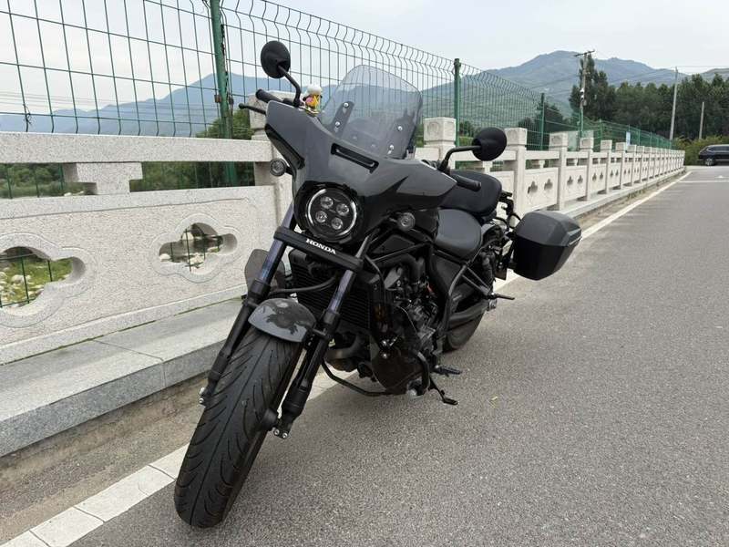 本田DREAMWING CM1100