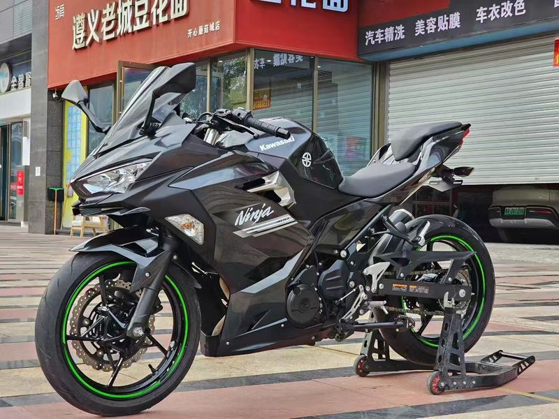 川崎 Ninja 400